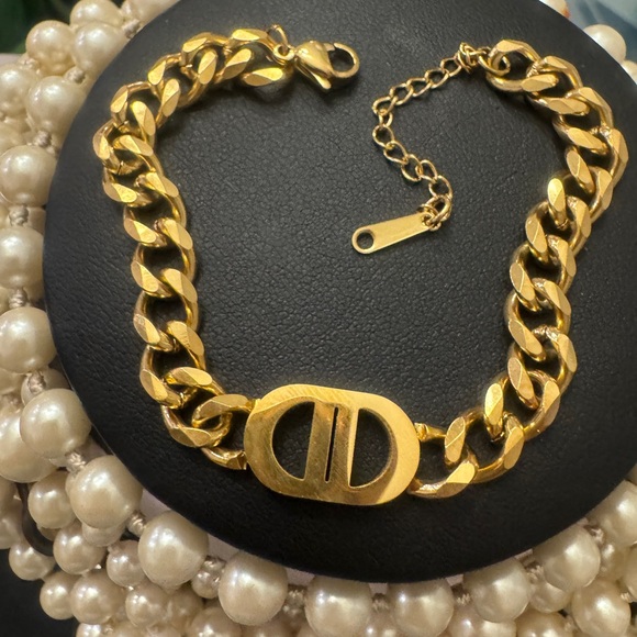 🌹 New silver or gold plated CD Cuban Chain Bracelet w extender 3.9K - Picture 4 of 4